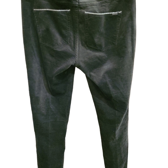 White House Black Market Velvet Black Pants the Skinny size 4 pants NWT - Picture 2 of 5
